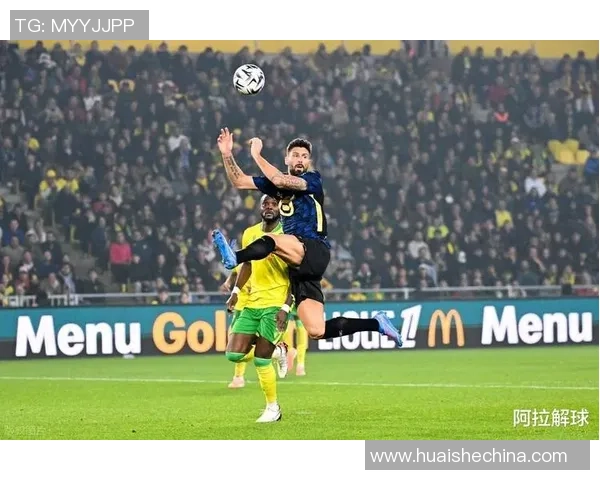 欧冠拜仁对布鲁日比赛裁判组公布 立陶宛主裁卢姆萨斯执法担当